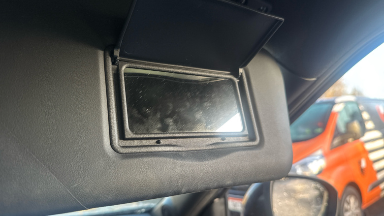 Nissan Juke 1.0 DiG-T Acenta 5dr Petrol Hatchback